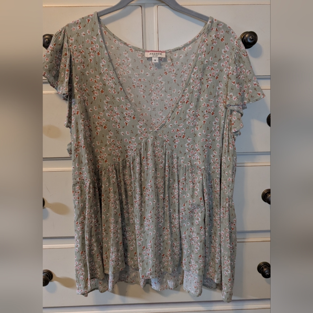 Andree by Unit Top Size 1X